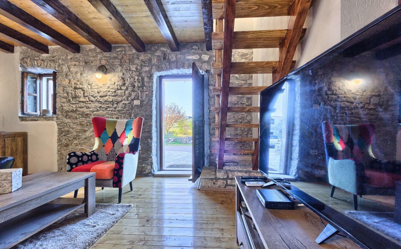 בית הארחה Biorine 	Dalmatia Stone House - Heated Pool מראה חיצוני תמונה