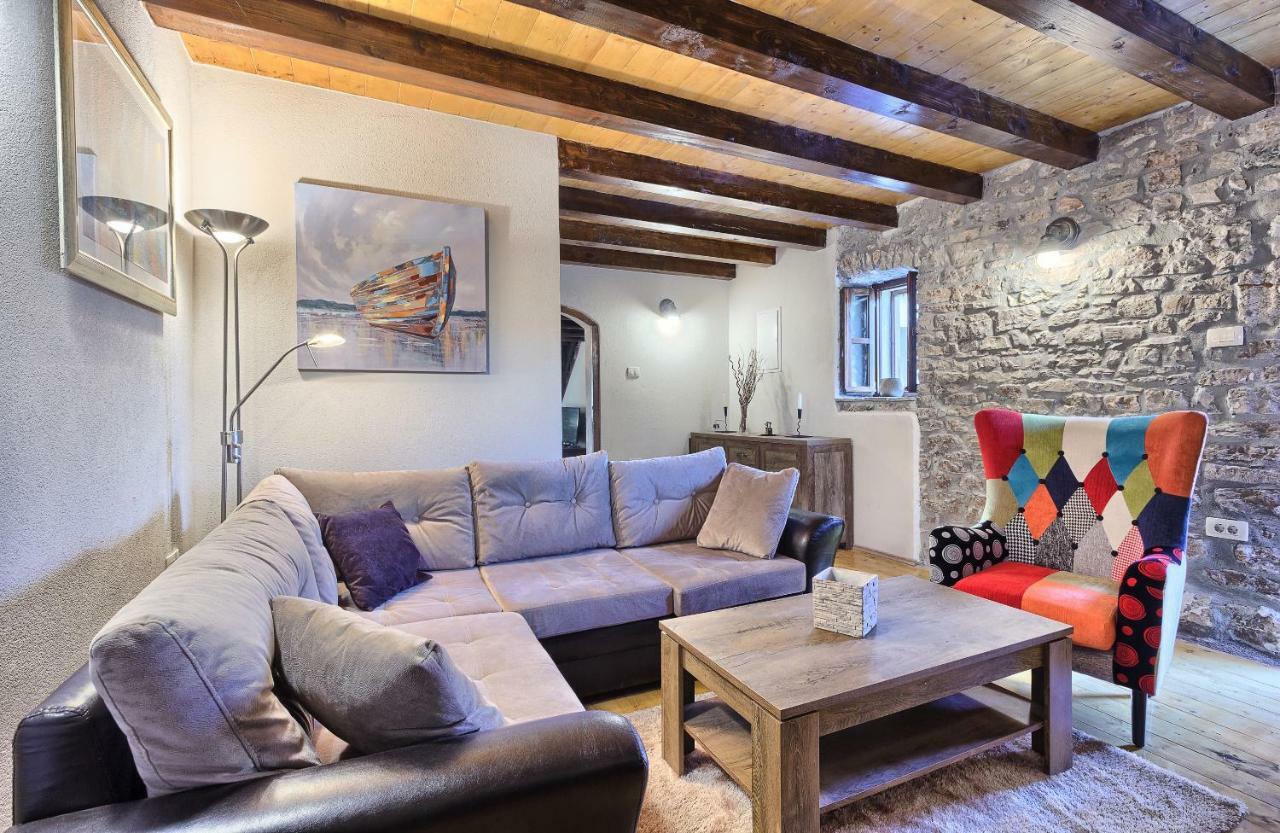 בית הארחה Biorine 	Dalmatia Stone House - Heated Pool מראה חיצוני תמונה