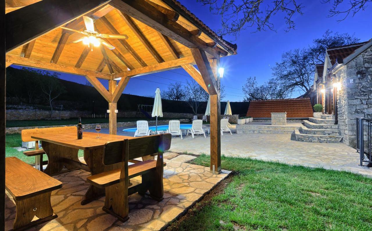 בית הארחה Biorine 	Dalmatia Stone House - Heated Pool מראה חיצוני תמונה