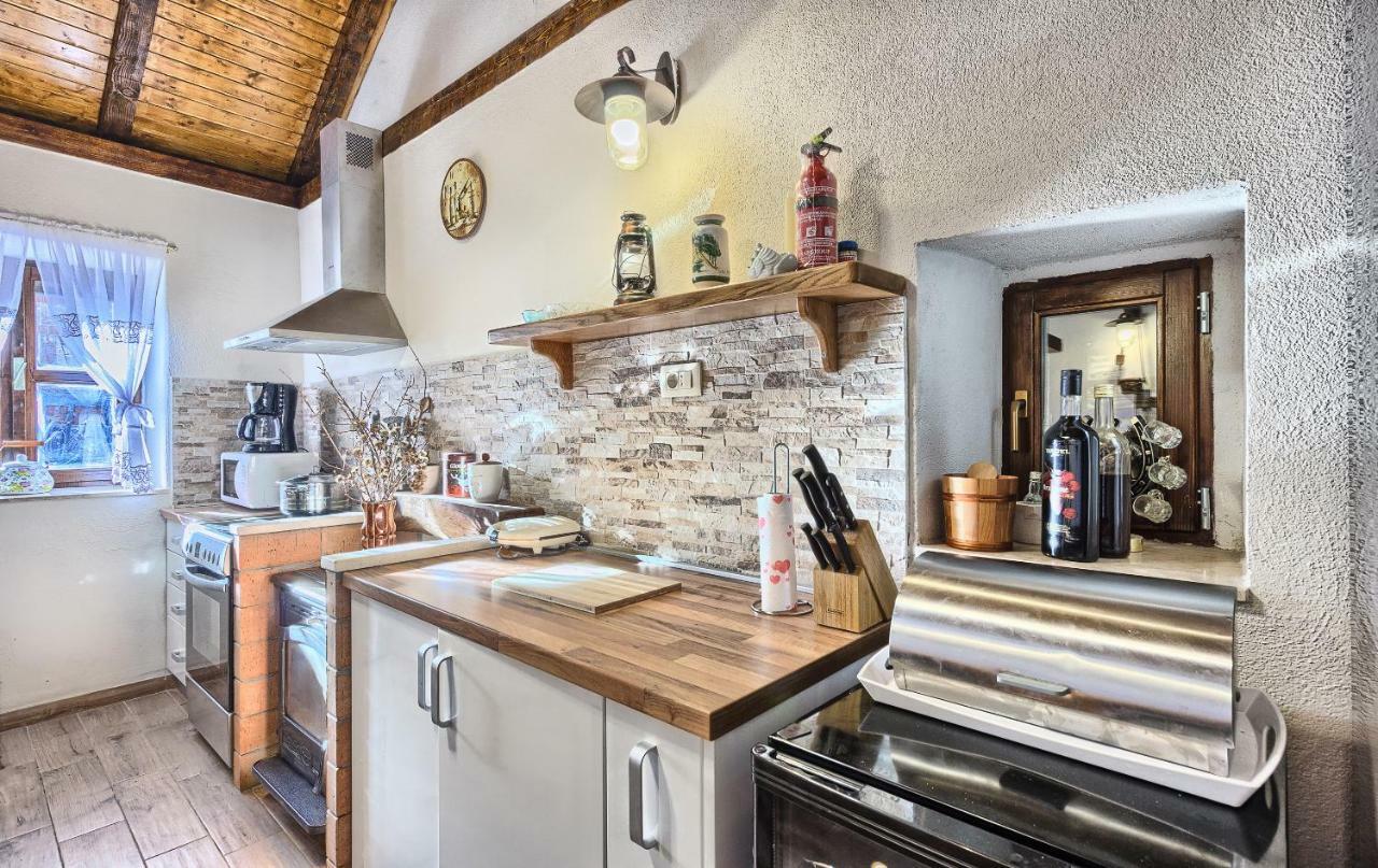 בית הארחה Biorine 	Dalmatia Stone House - Heated Pool מראה חיצוני תמונה